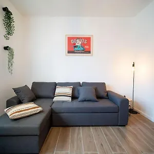 fully-equiped-wifi-apartment-sleeps-6.fr-provencehotel.com/